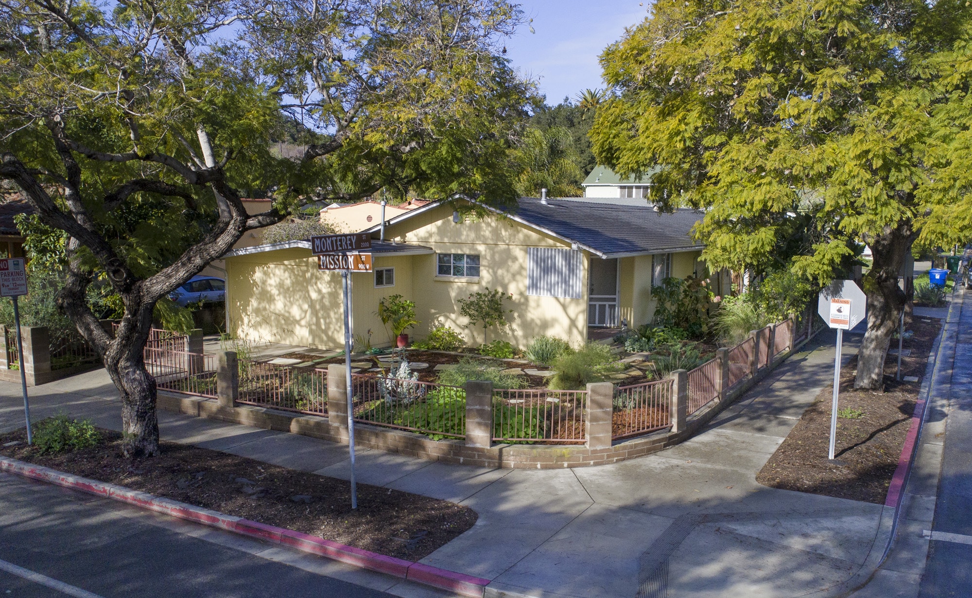 2001 Monterey Street Mike Richardson, Realtors